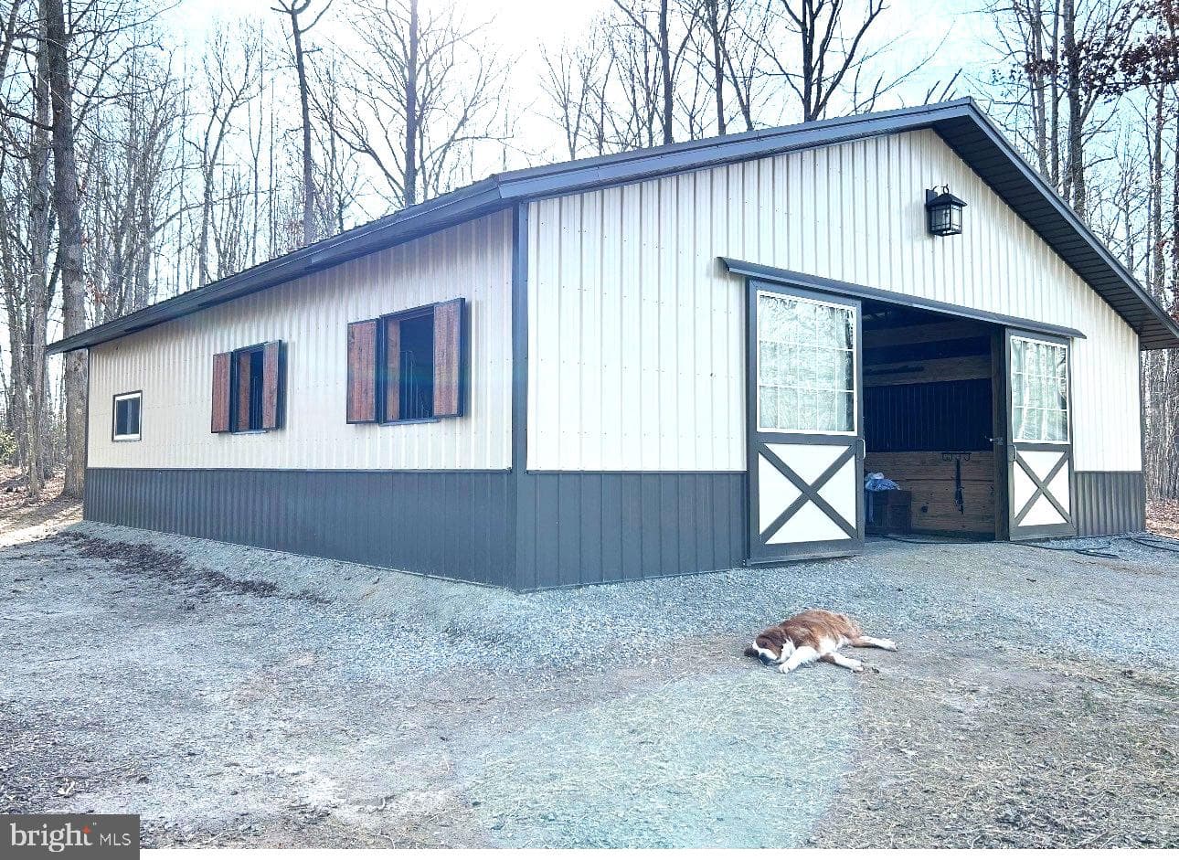 2271 Ridge Road photo 2