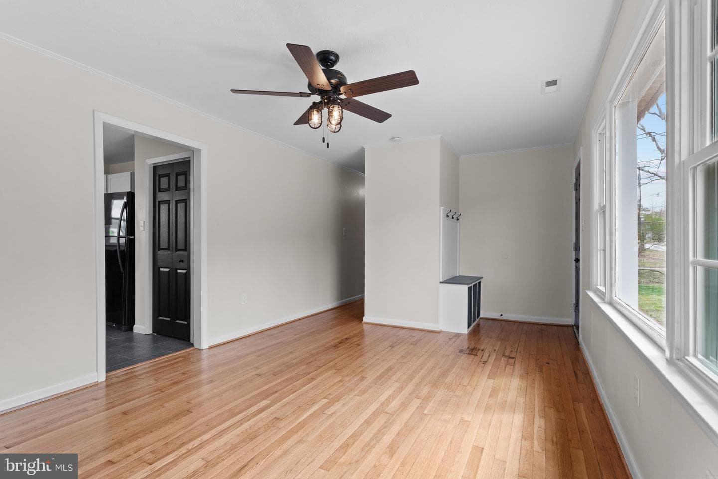 9912 Golf Course Drive photo 6