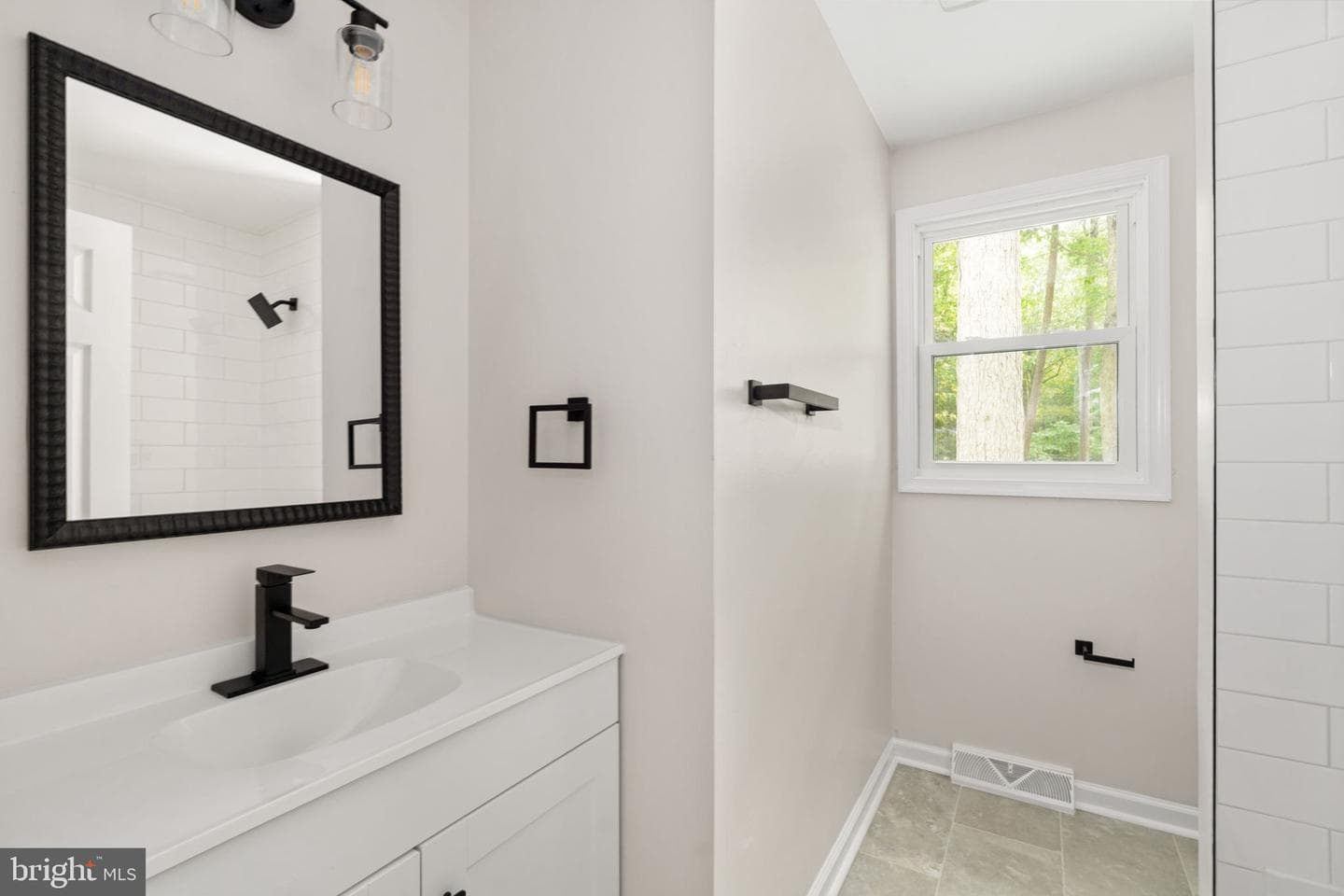 7805 Bronze Lane photo 33