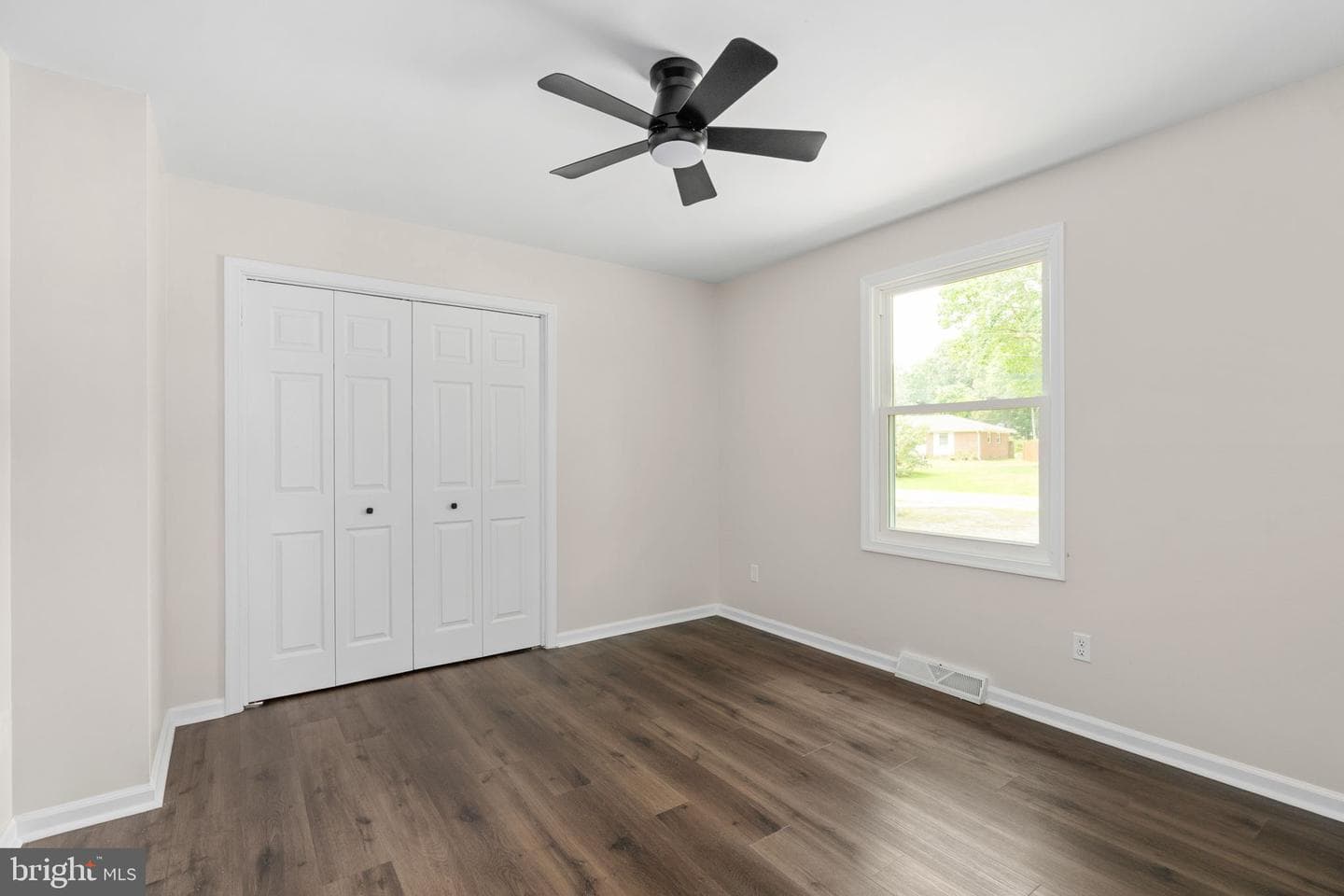 7805 Bronze Lane photo 41
