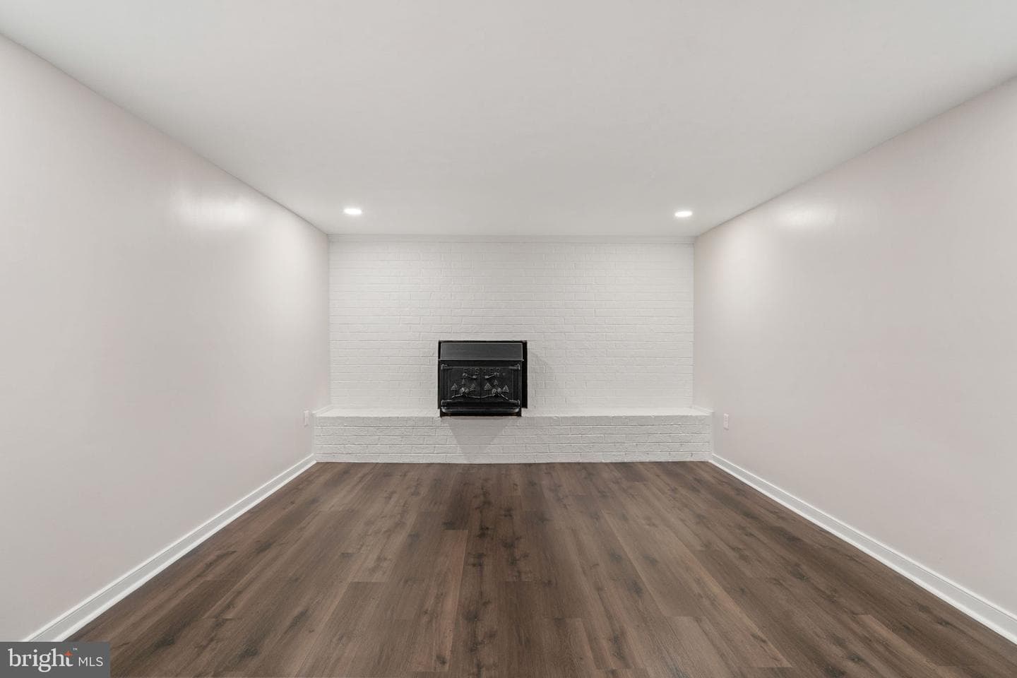 7805 Bronze Lane photo 43