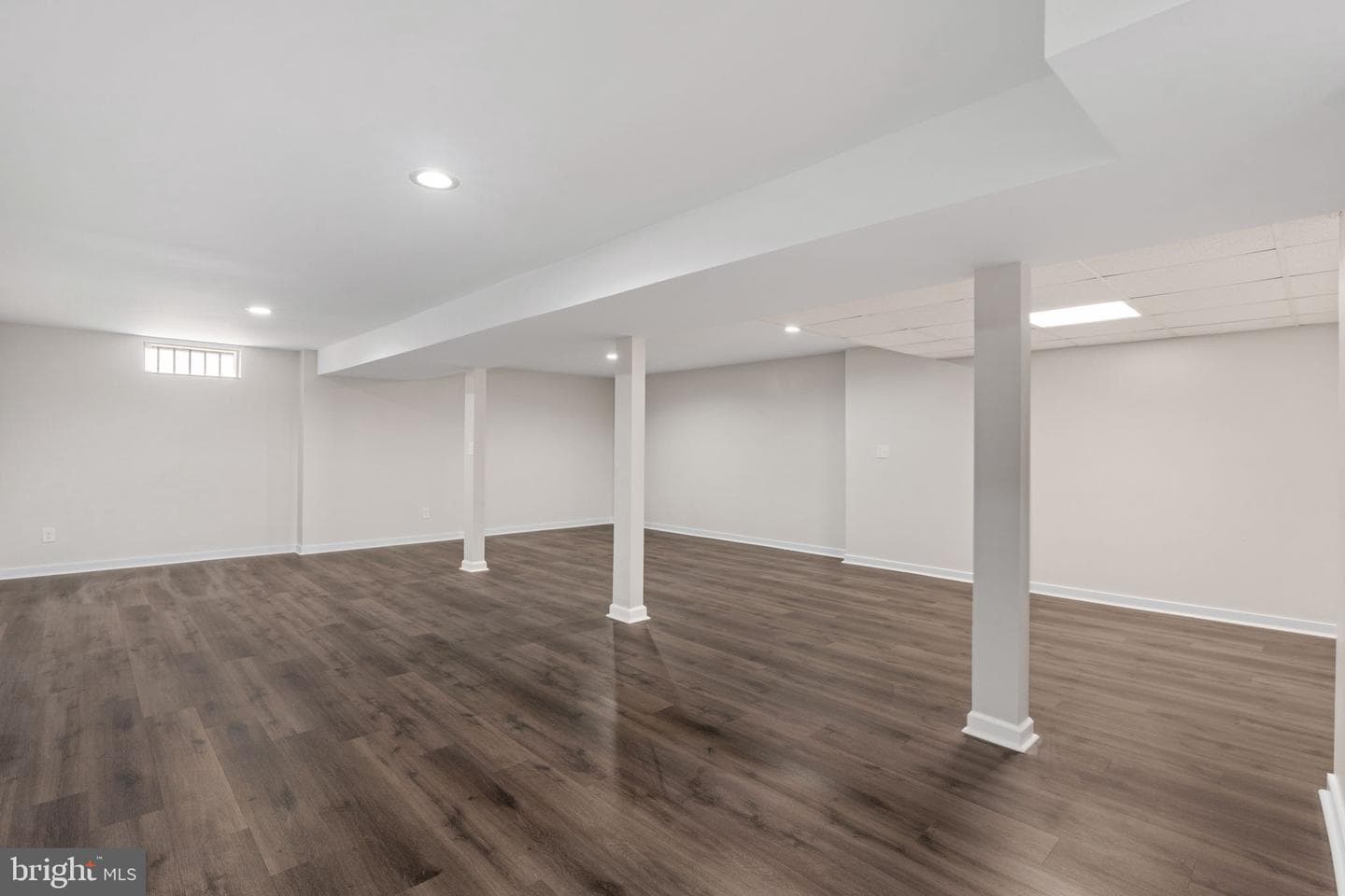 7805 Bronze Lane photo 49
