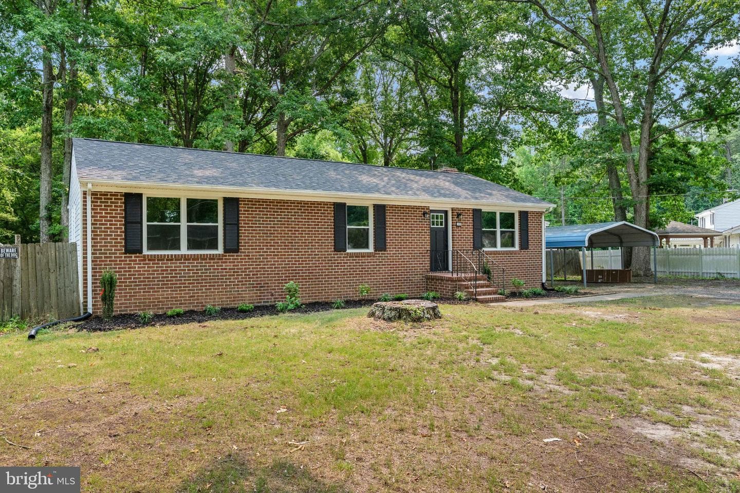 7805 Bronze Lane photo 5