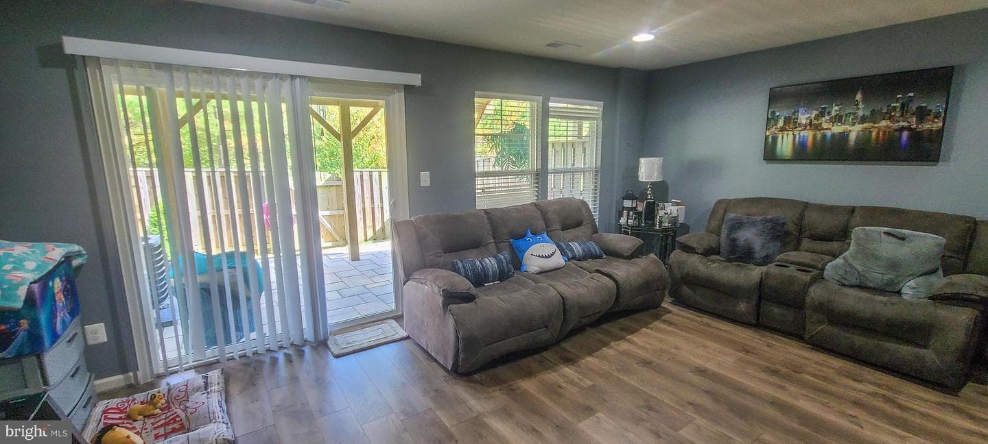 9127 Balaton Lake Lane photo 27