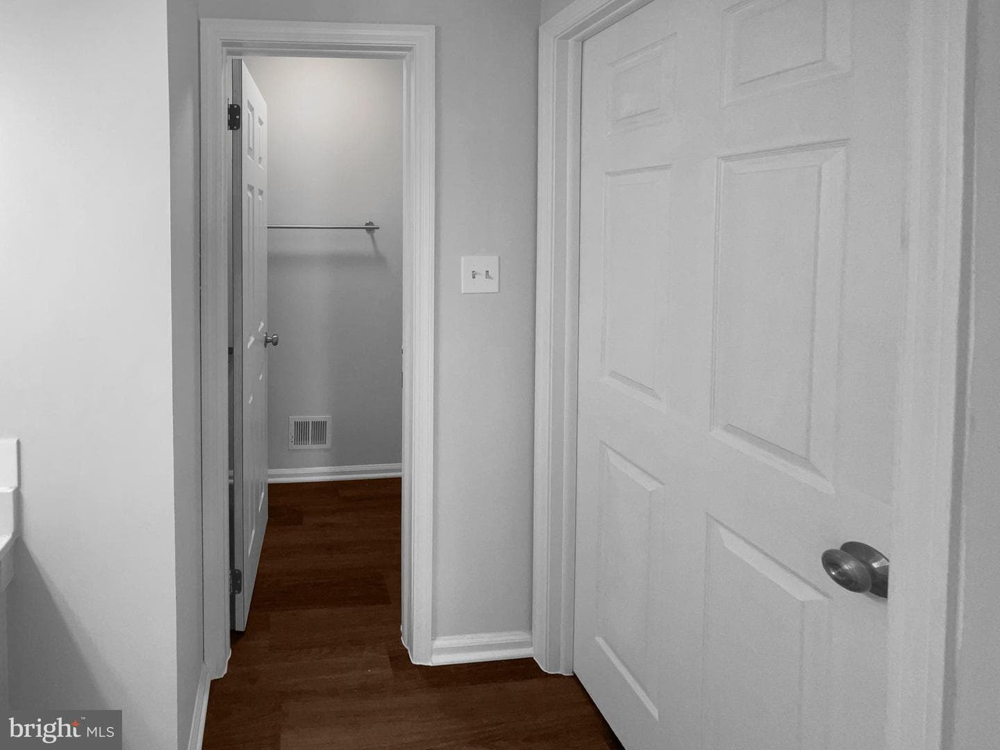 4006 Buckingham Court photo 15