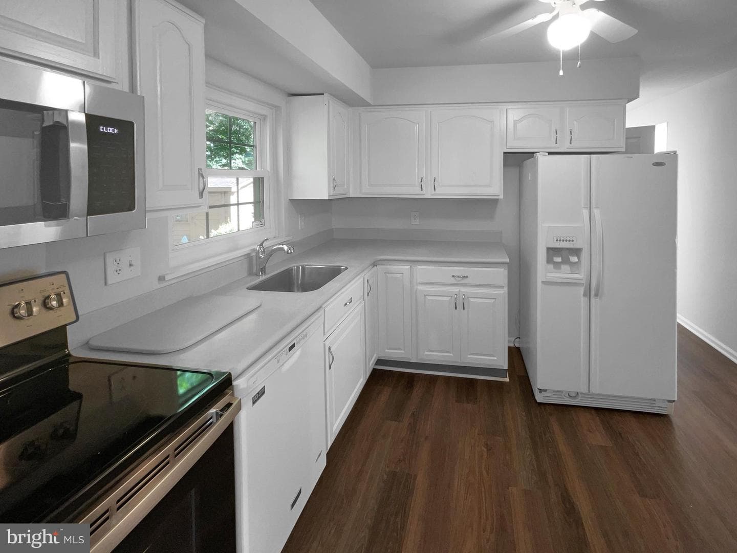 4006 Buckingham Court photo 6