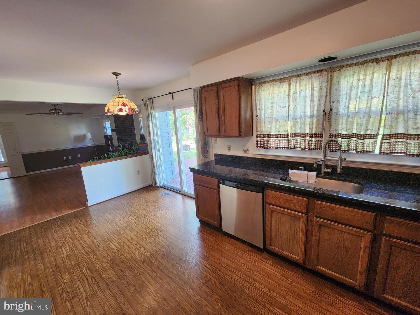 15498 Cliffview Drive photo 39