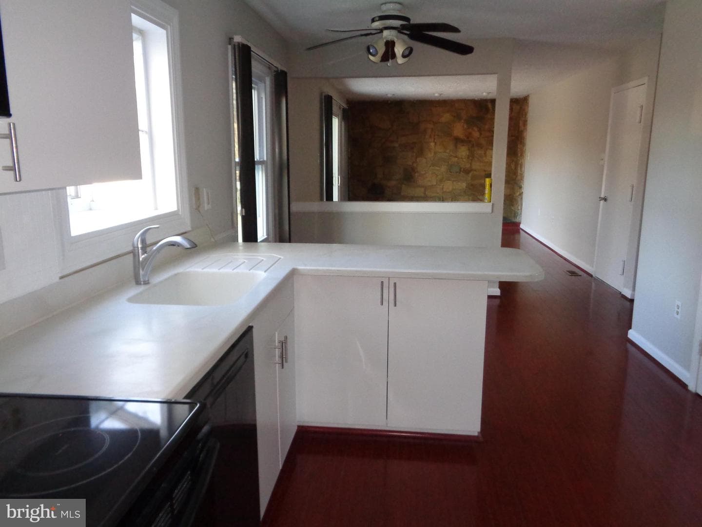2490 Fraser Court photo 19