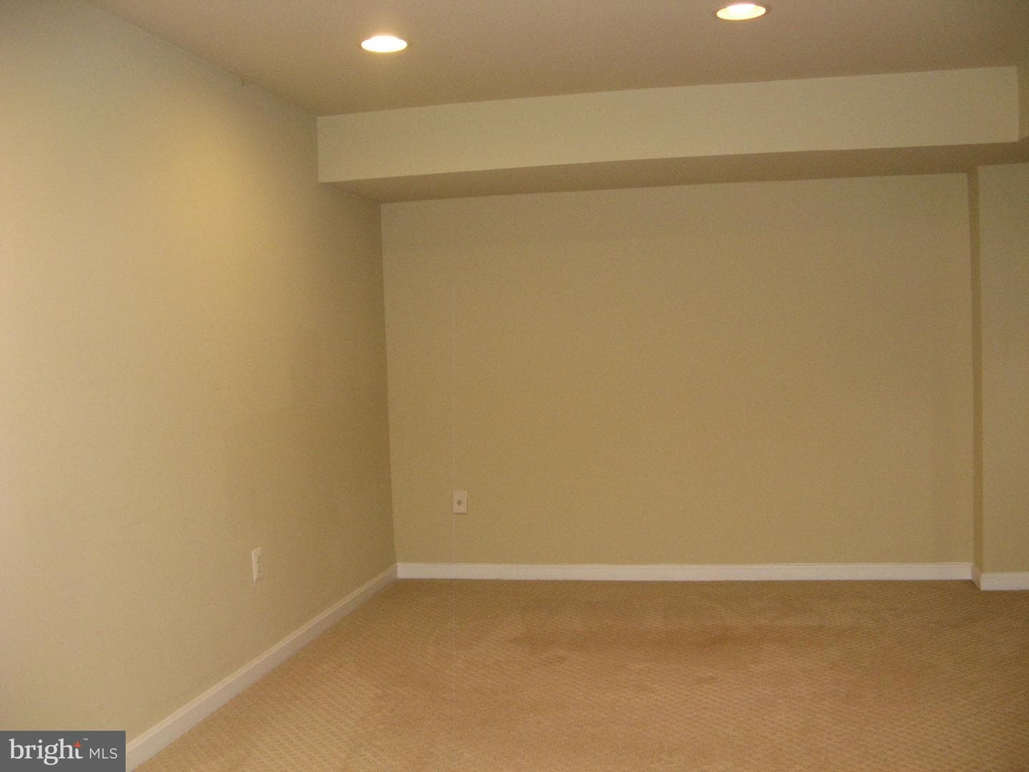 16139 Radburn Street photo 21
