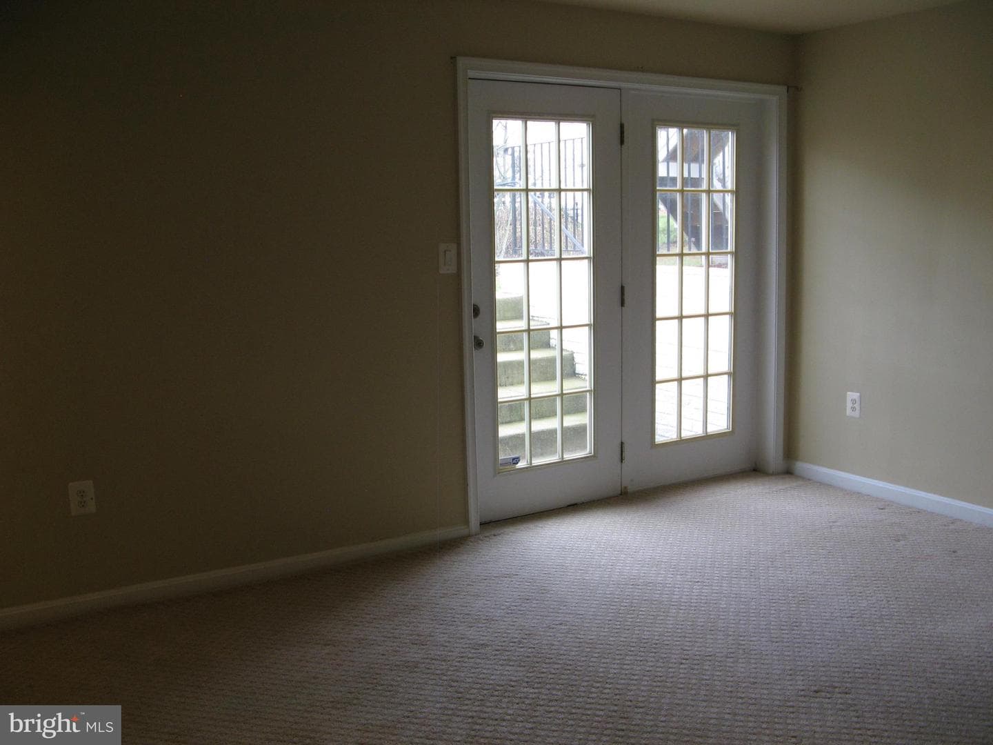 16139 Radburn Street photo 25