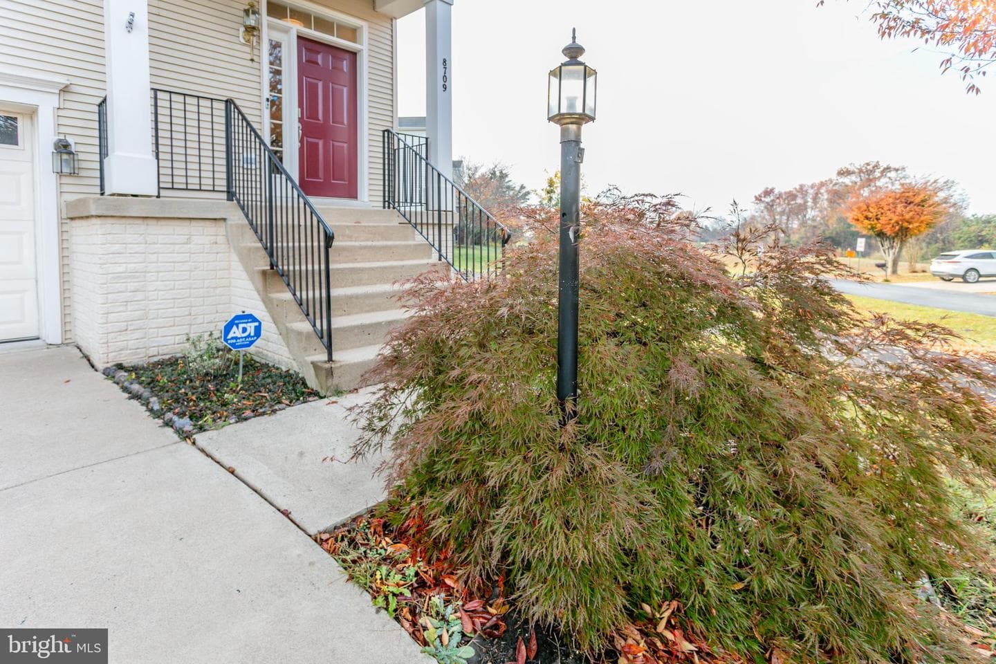 8709 Tarrytown Court photo 30