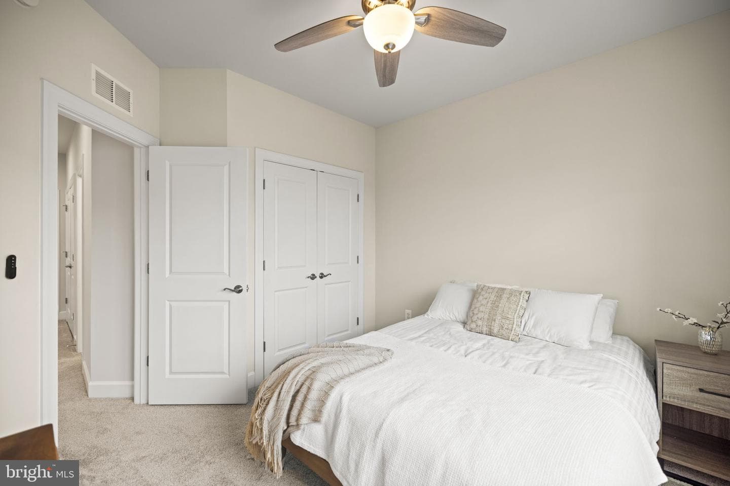 10561 Waterbury Woods Way photo 23