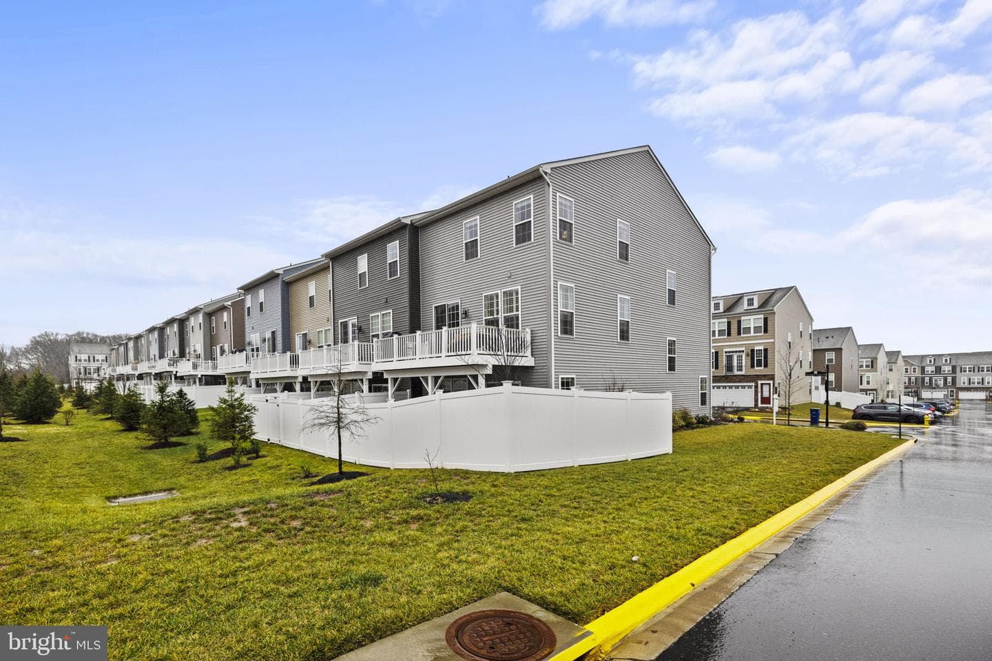 10561 Waterbury Woods Way photo 41