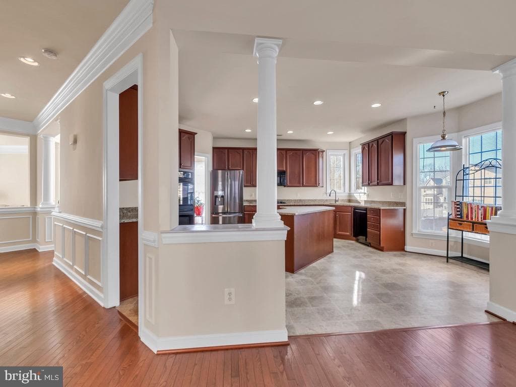 15546 Kelley Farm Court photo 14