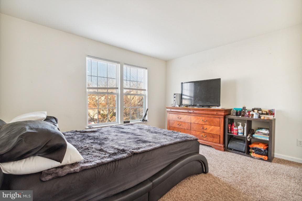 9668 Laurencekirk Place photo 15