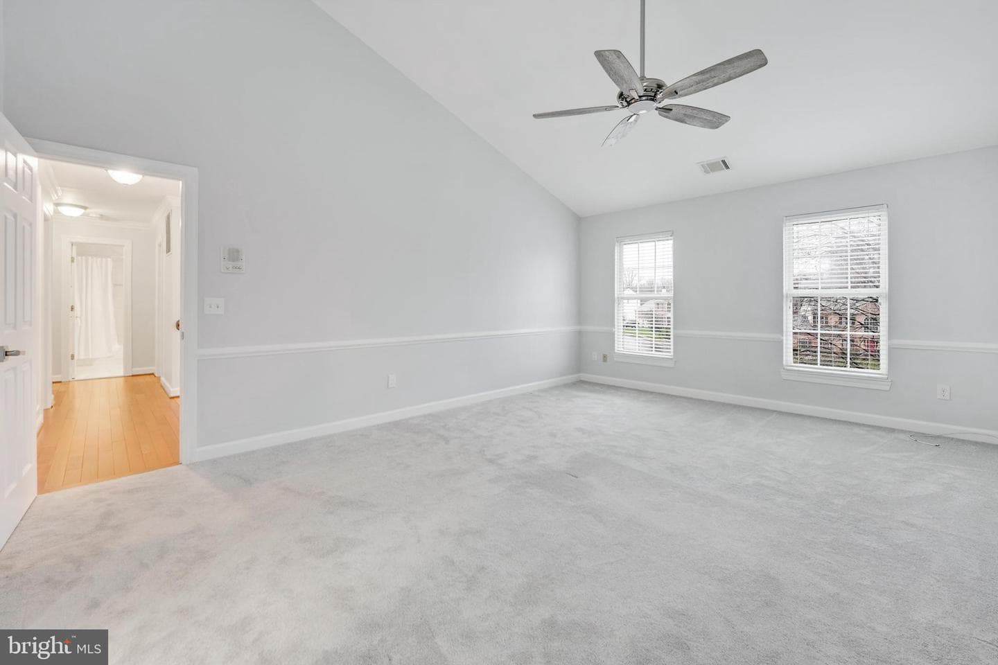 16025 Hayes Lane photo 39