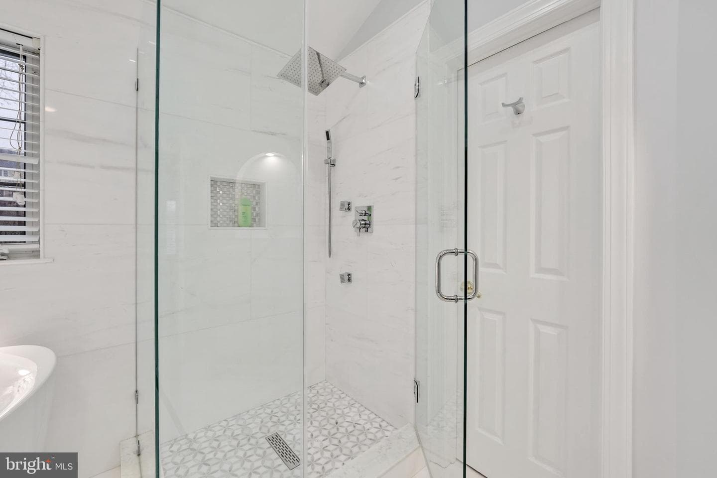 16025 Hayes Lane photo 43
