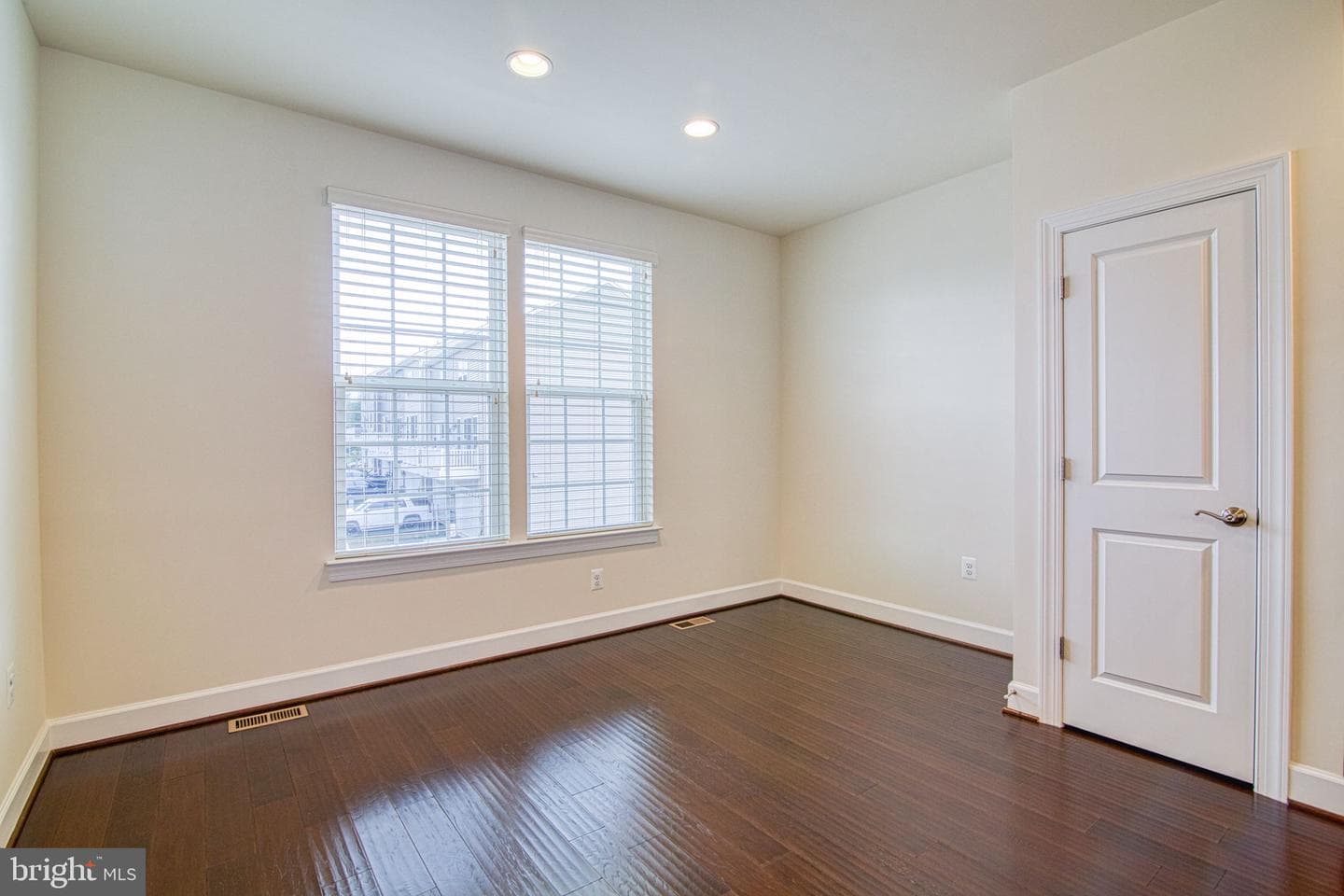 6006 Camerons Ferry Drive photo 8