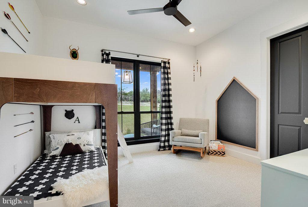 9475 Broadlands Court photo 43
