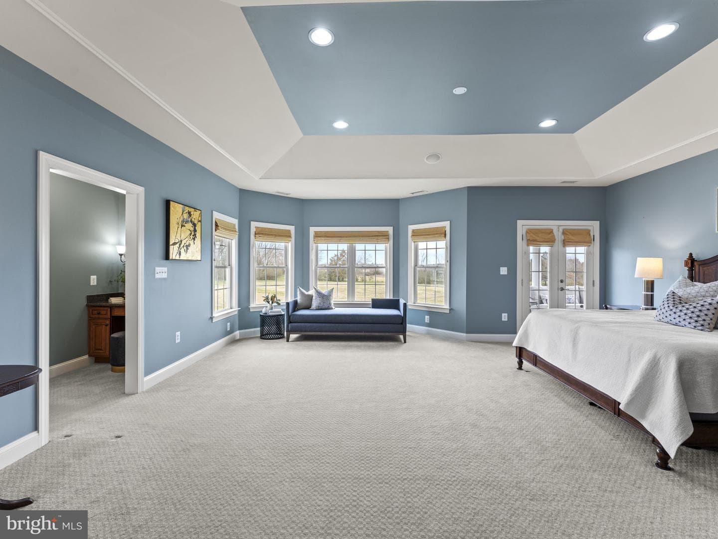 10920 Meadow Walk Lane photo 34