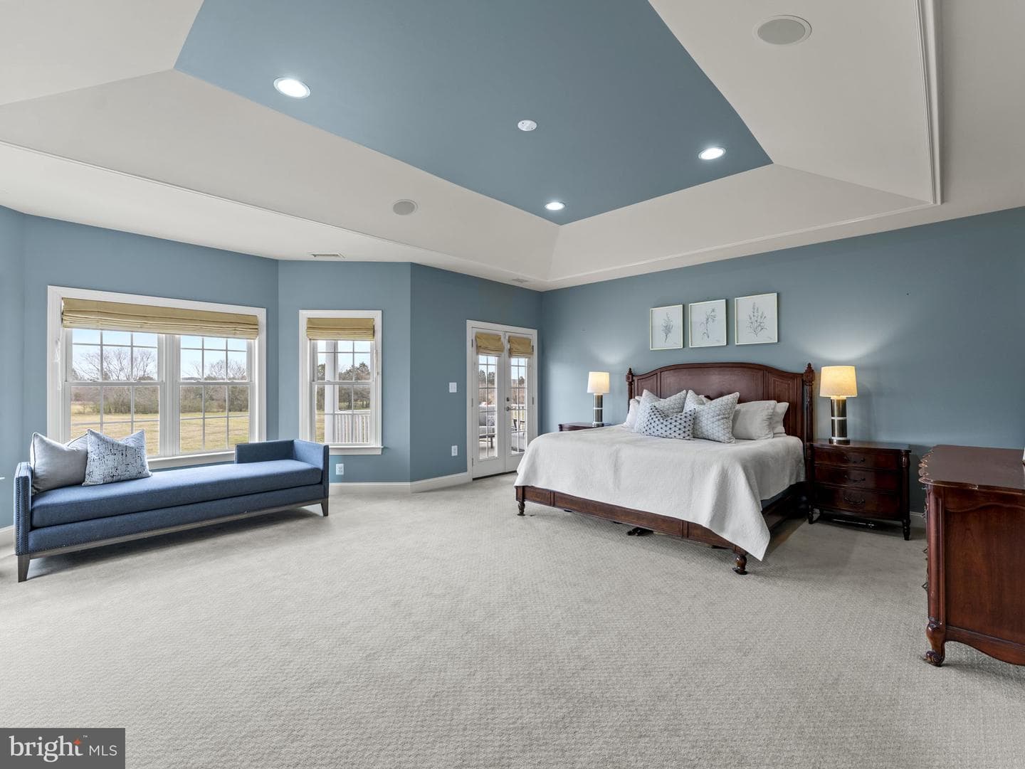 10920 Meadow Walk Lane photo 35