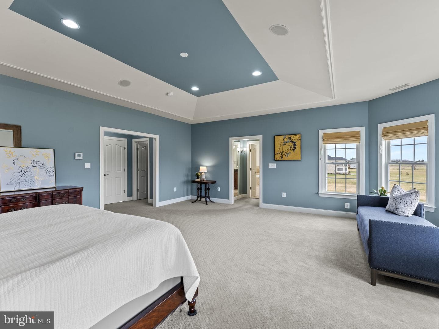 10920 Meadow Walk Lane photo 38