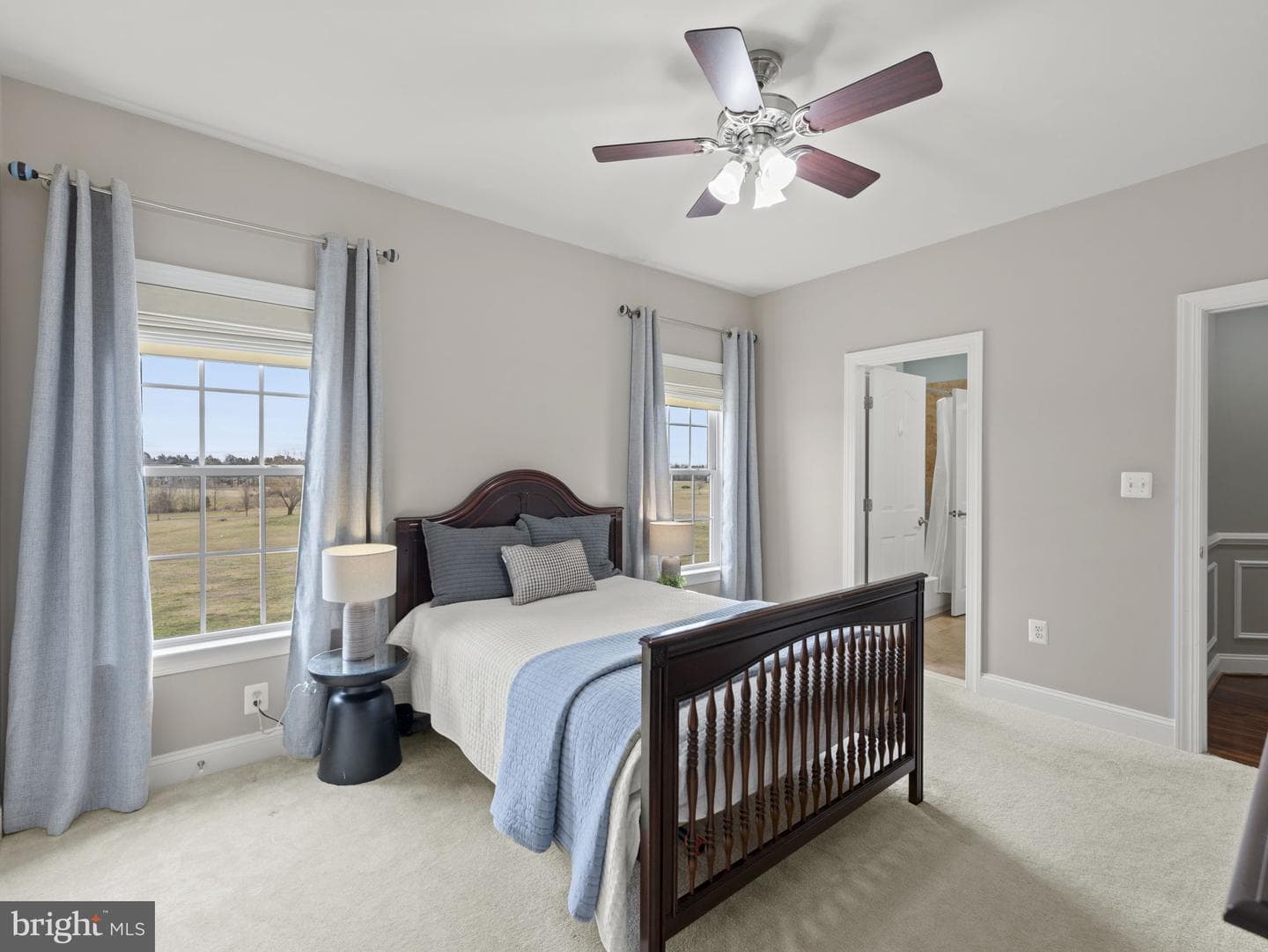 10920 Meadow Walk Lane photo 48