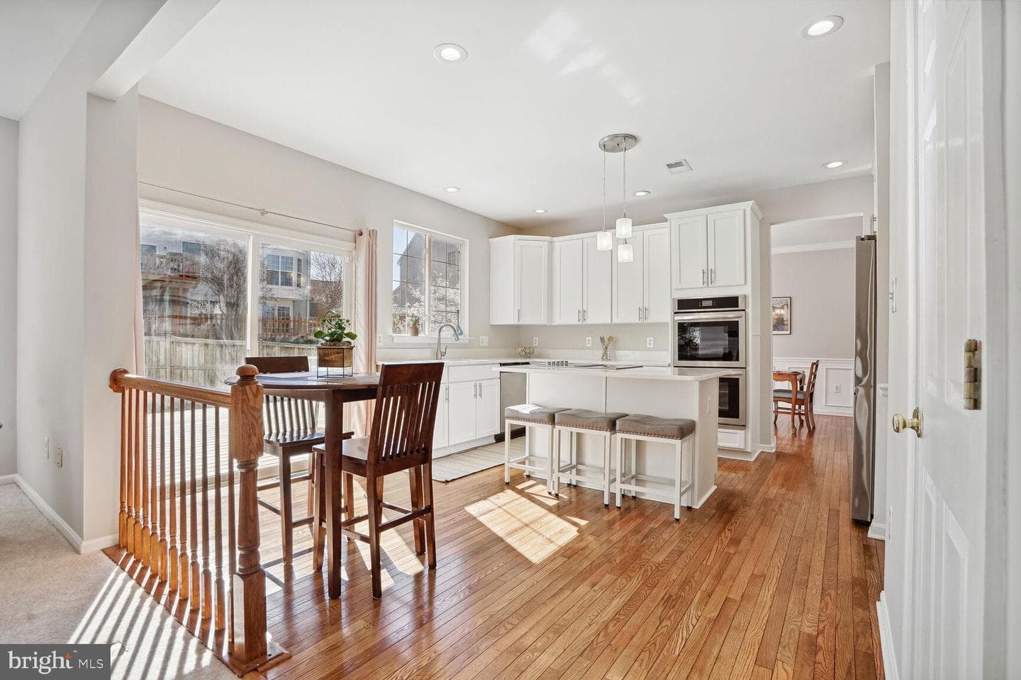 8633 Airwick Lane photo 16