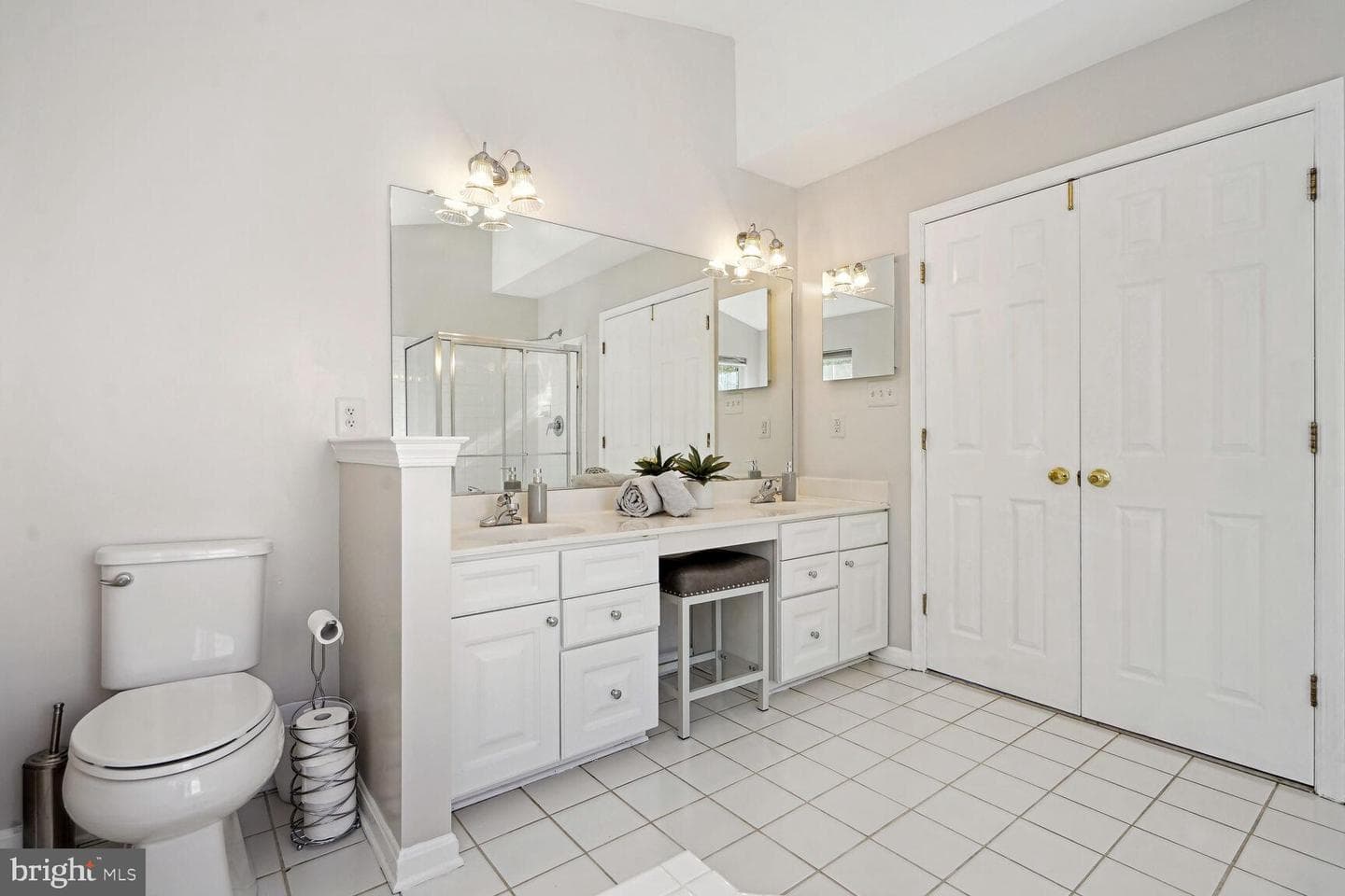 8633 Airwick Lane photo 30