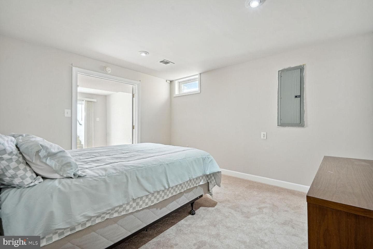 8633 Airwick Lane photo 41