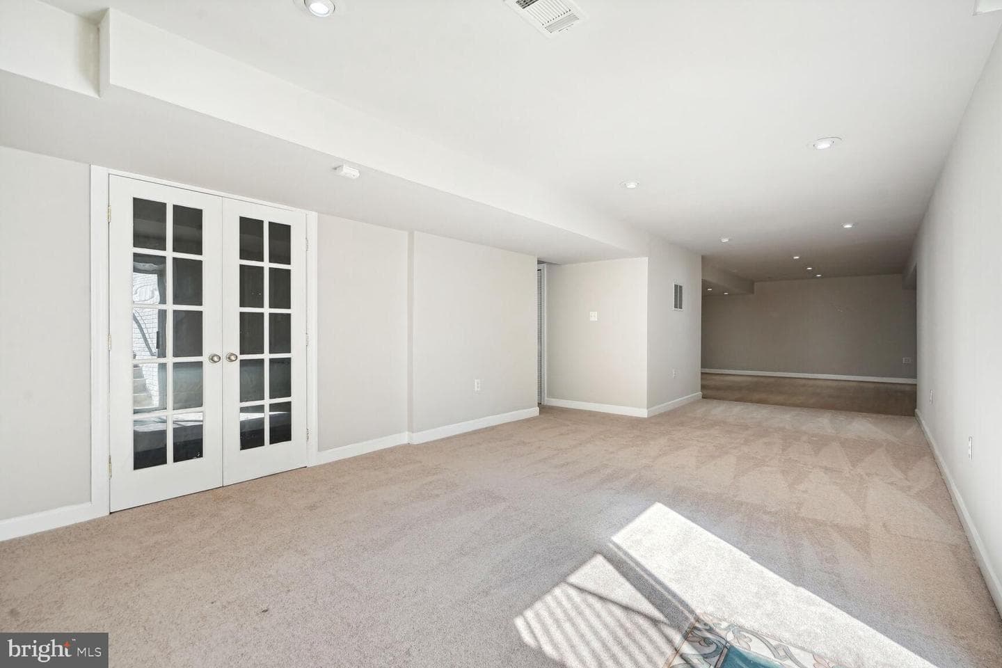 8633 Airwick Lane photo 44