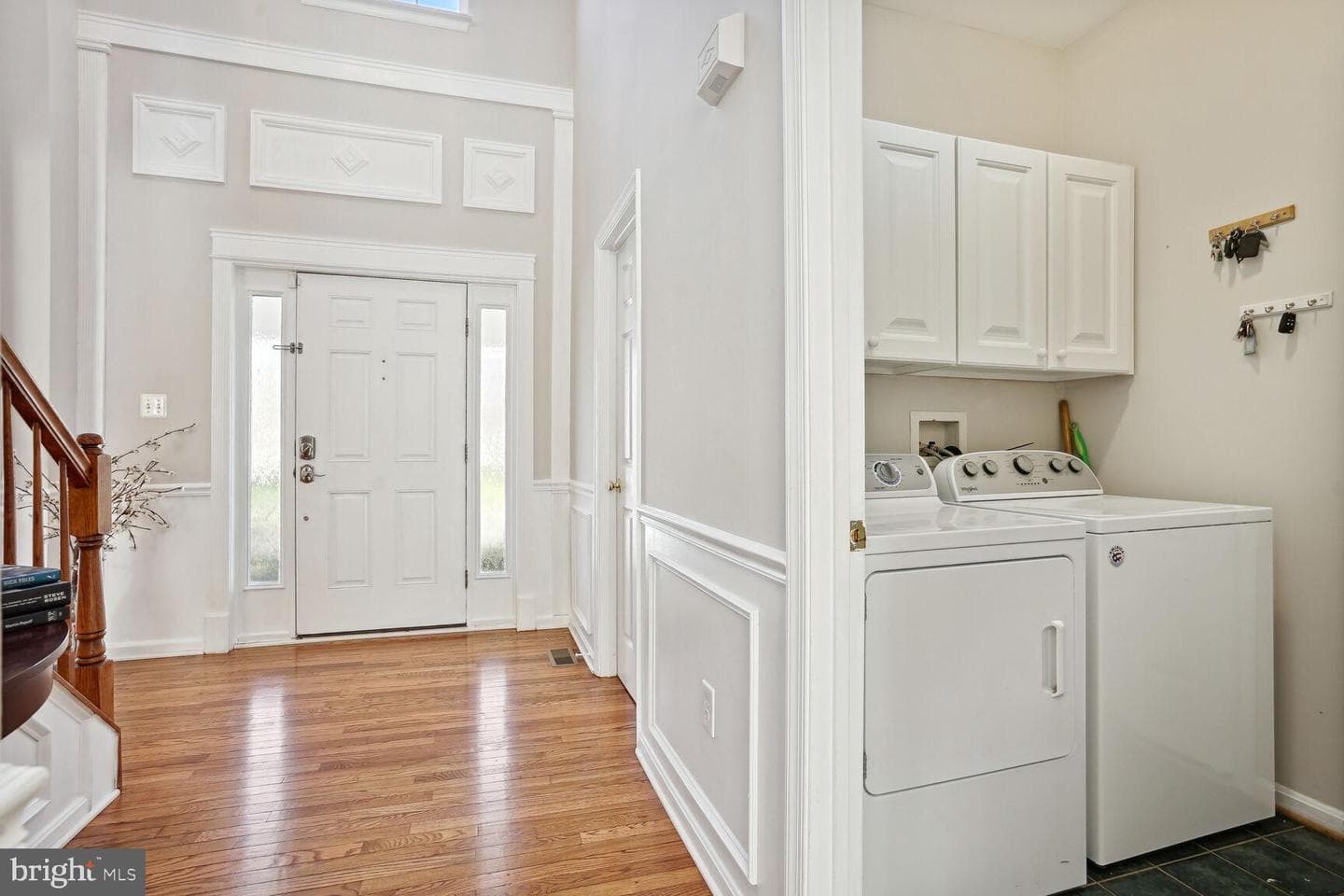 8633 Airwick Lane photo 8