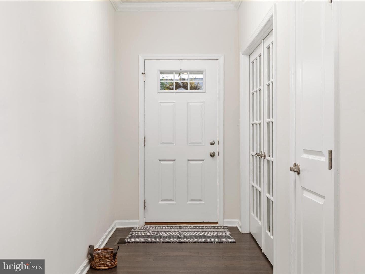 12900 Hoadly Manor Drive photo 3