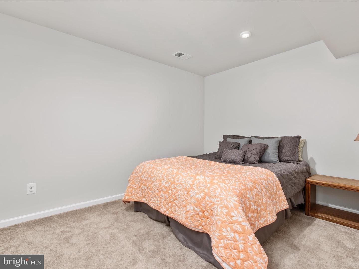 12900 Hoadly Manor Drive photo 34