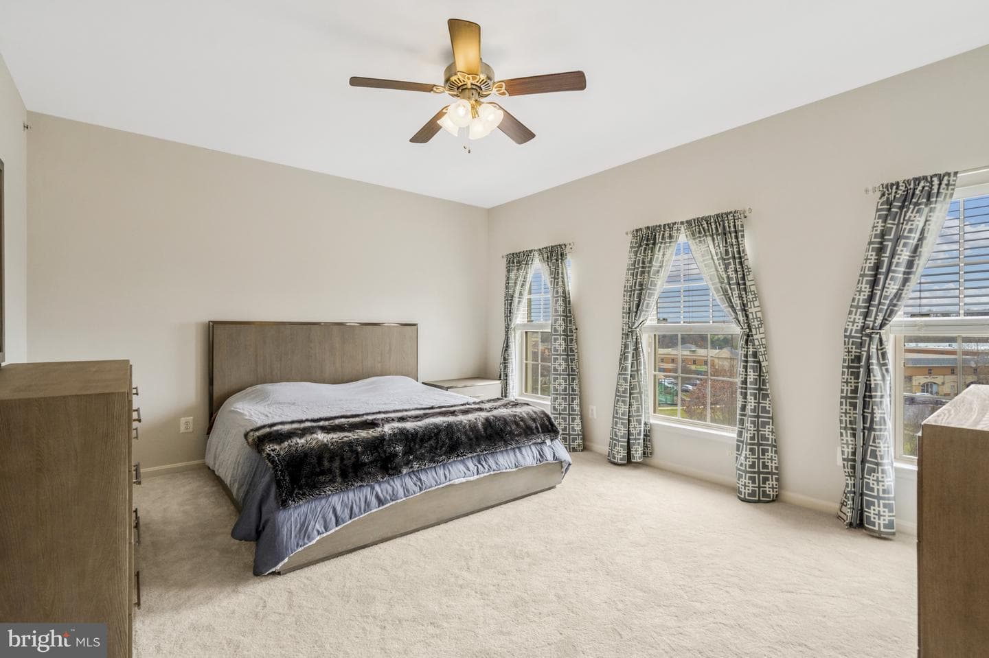 7939 Crescent Park Drive photo 16