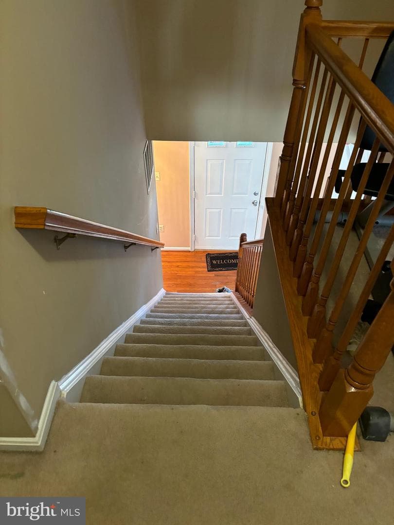 6213 Oaklawn Lane photo 17