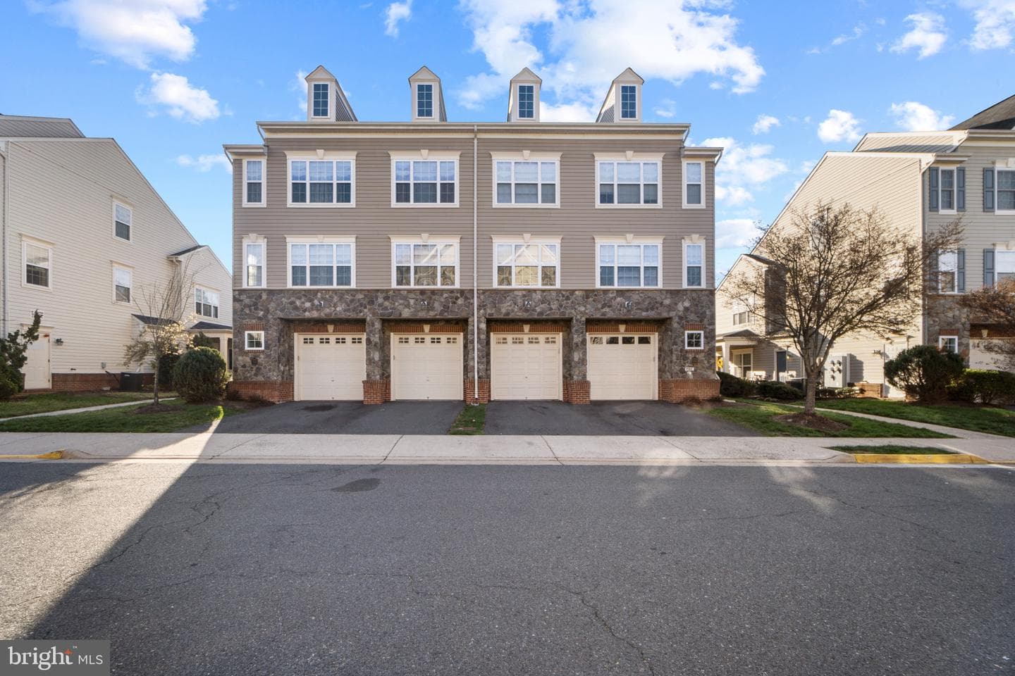 11146 Wortham Crest Circle photo 1