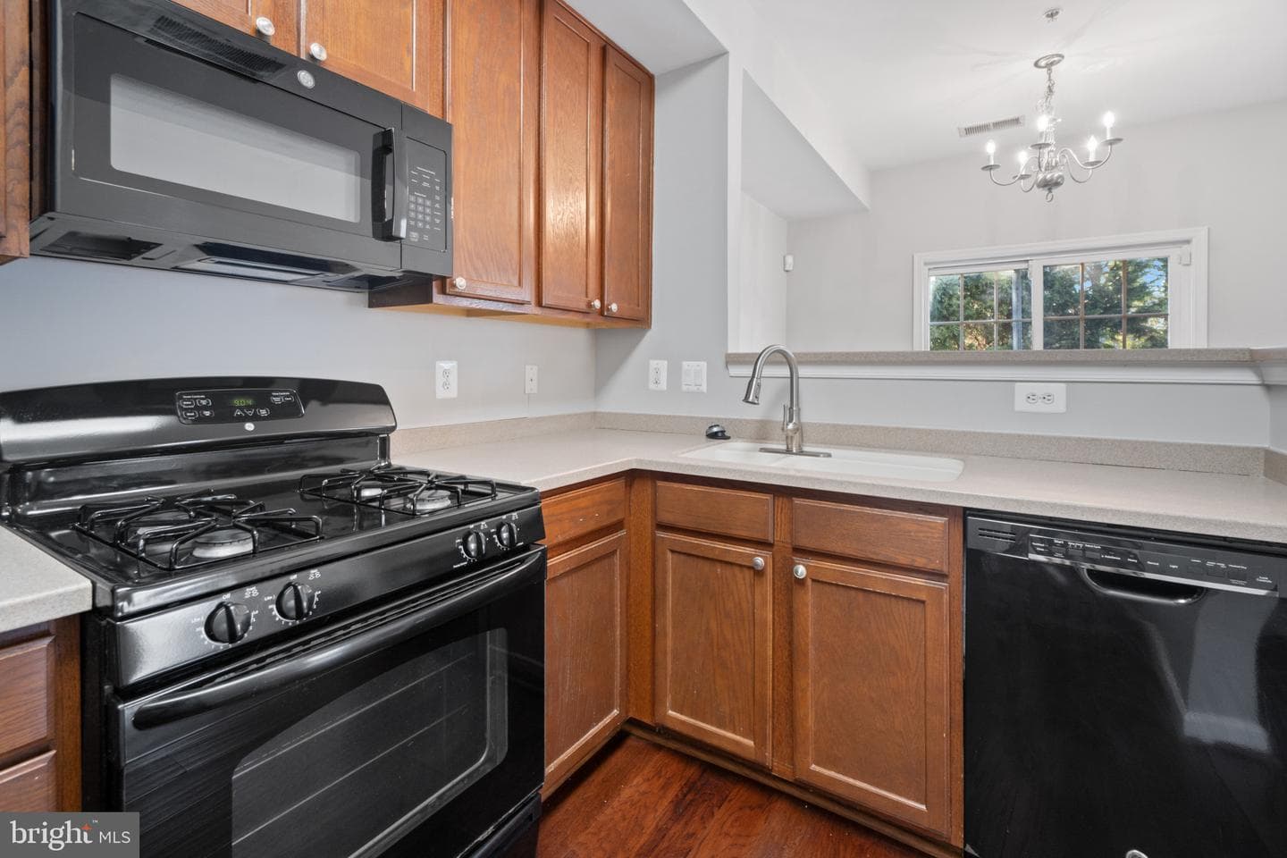 11146 Wortham Crest Circle photo 8
