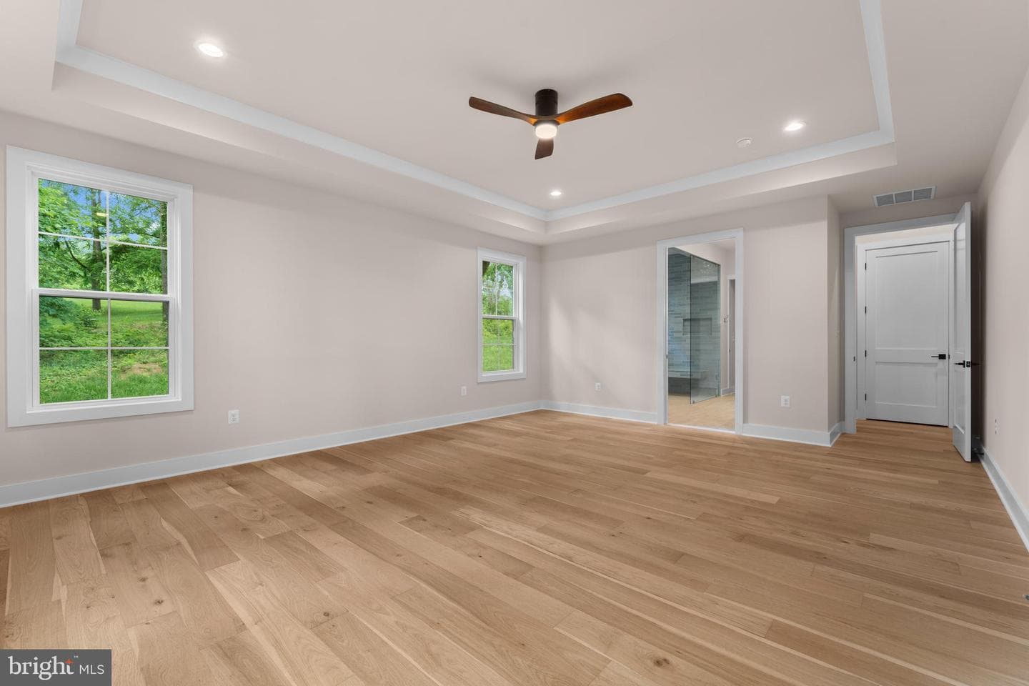8123 Hillcrest Drive photo 17