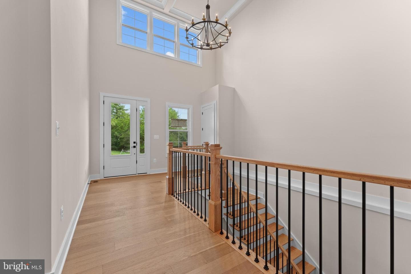 8123 Hillcrest Drive photo 5