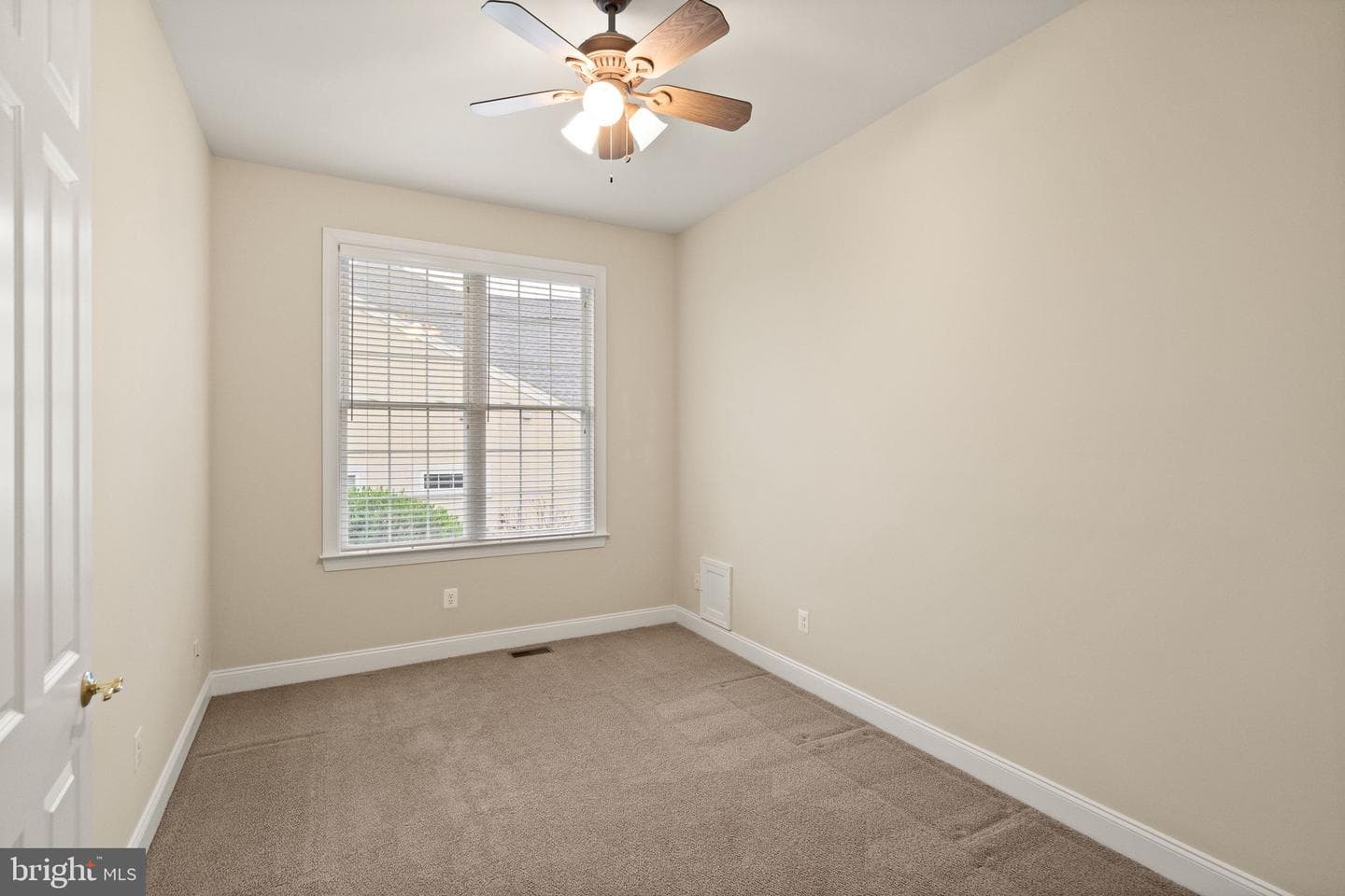 15516 Hagen Way photo 23