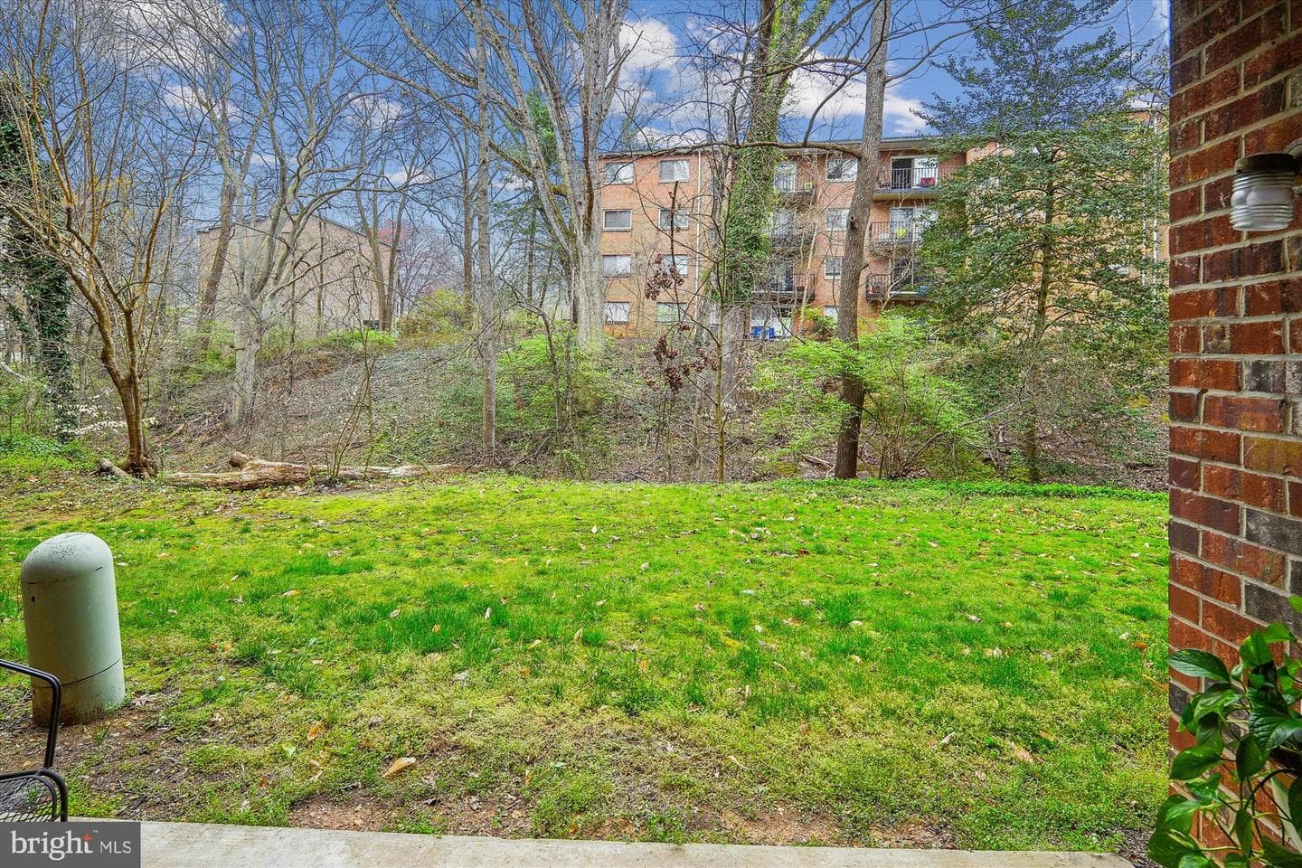 1533 Colonial Drive photo 18
