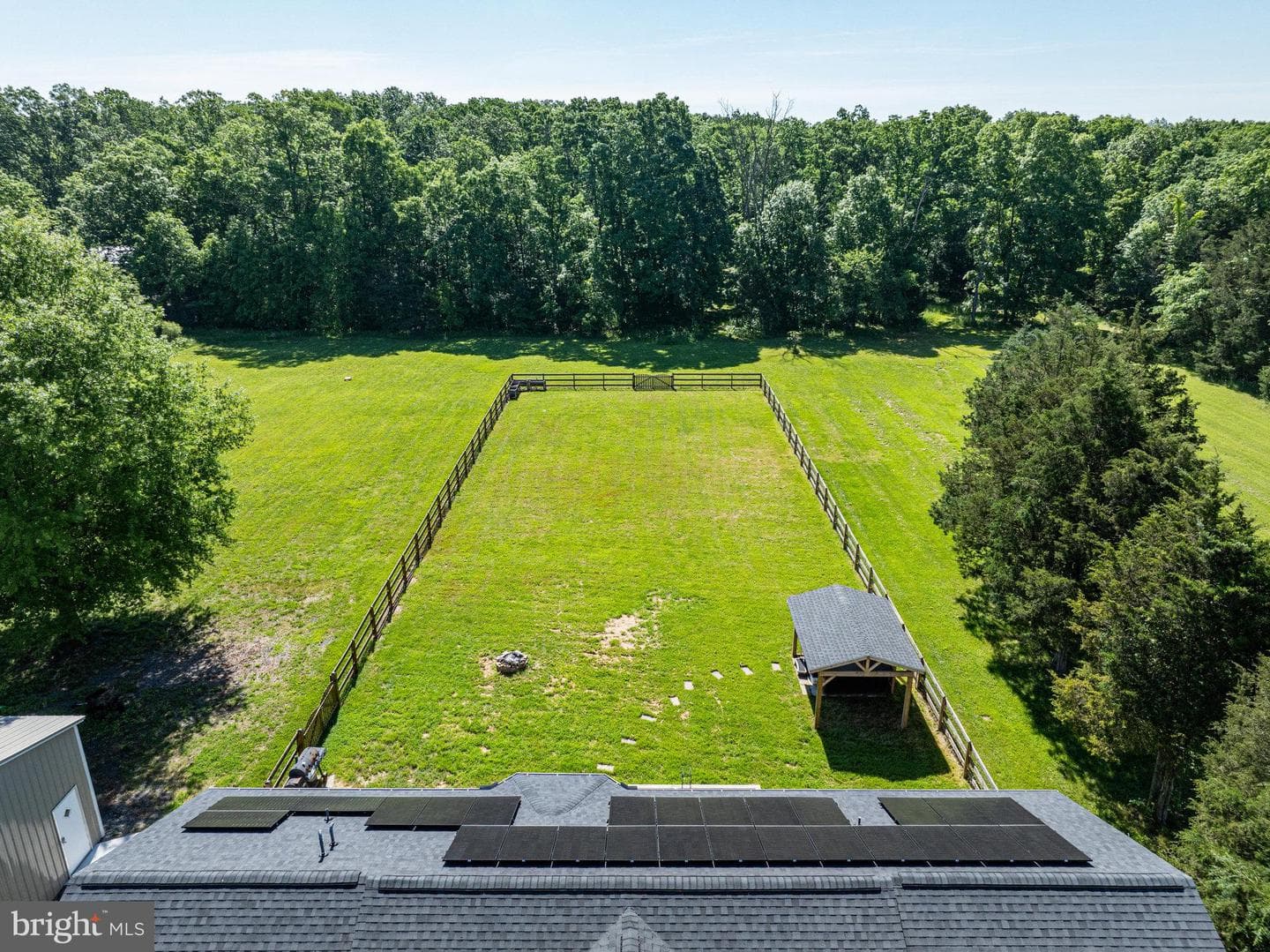 14085 Fleetwood Drive photo 9