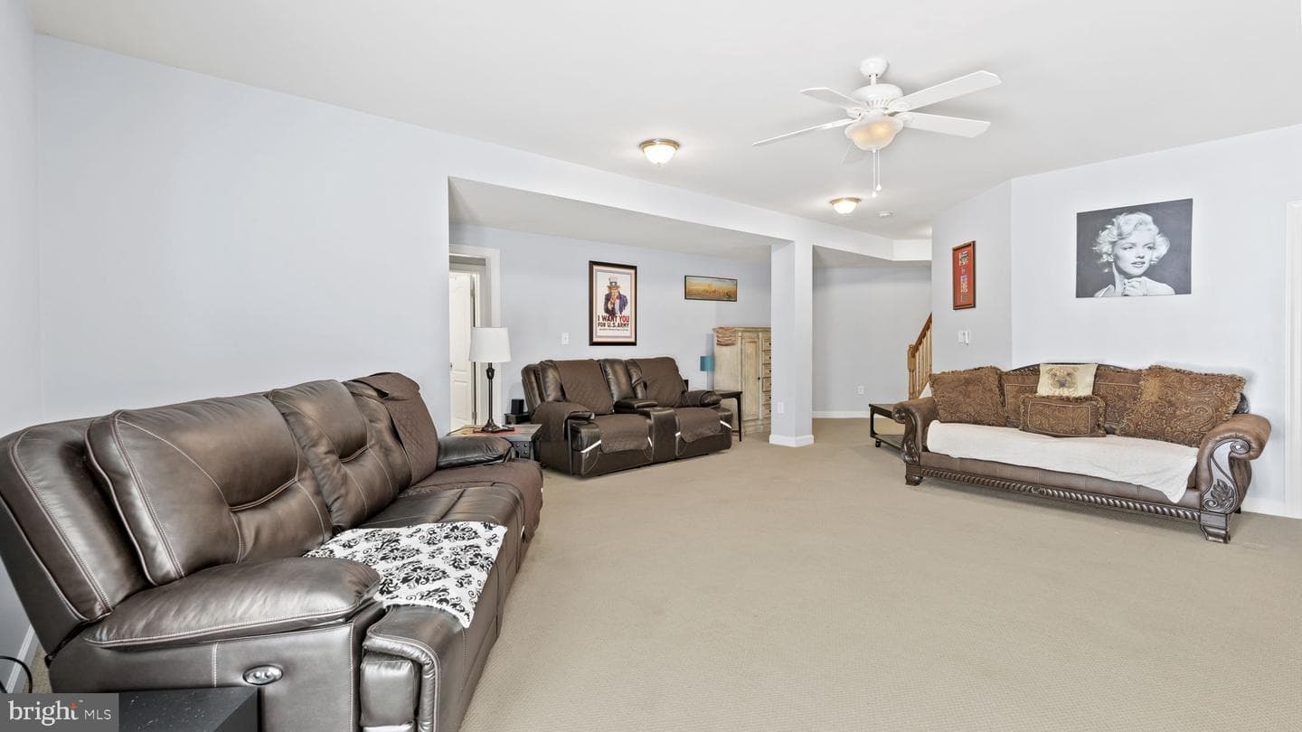 8784 Raleigh Mews photo 36