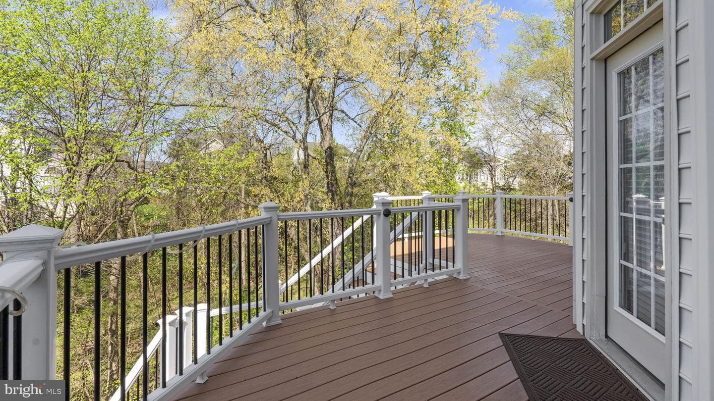 8784 Raleigh Mews photo 41
