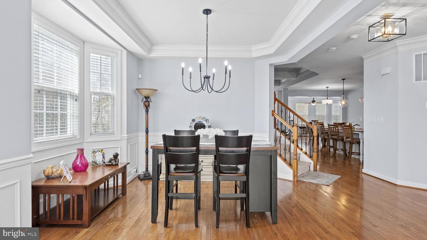 8784 Raleigh Mews photo 7