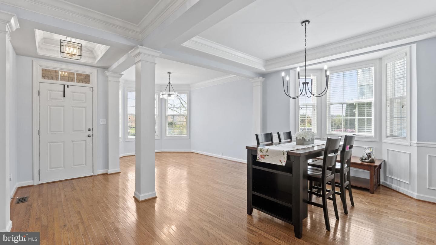 8784 Raleigh Mews photo 8