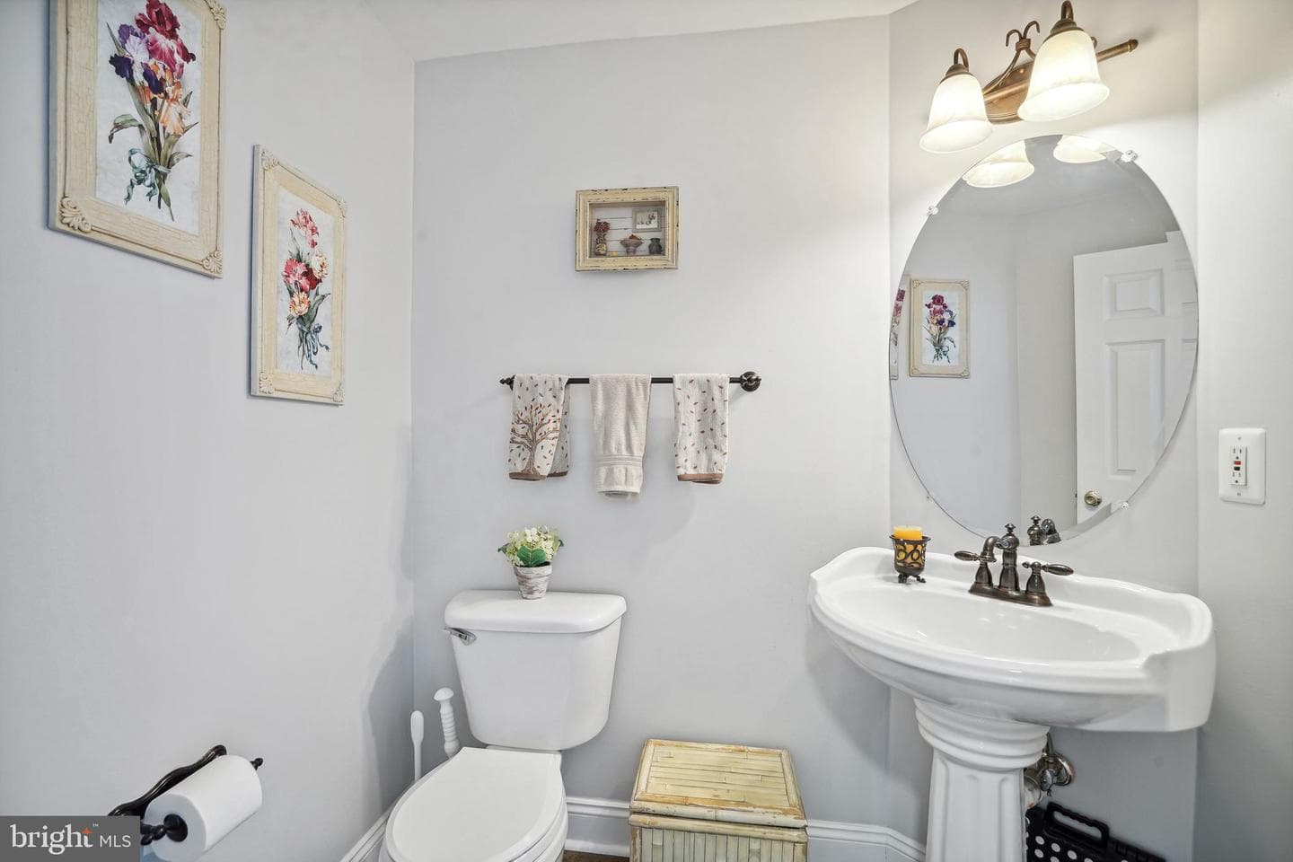 12321 Grimsby Lane photo 8