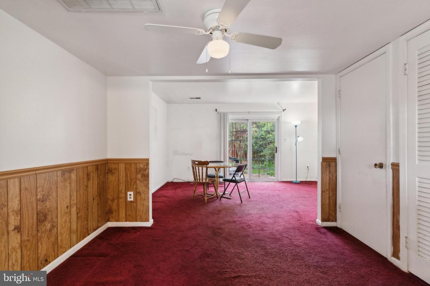7633 Somerset Lane photo 17