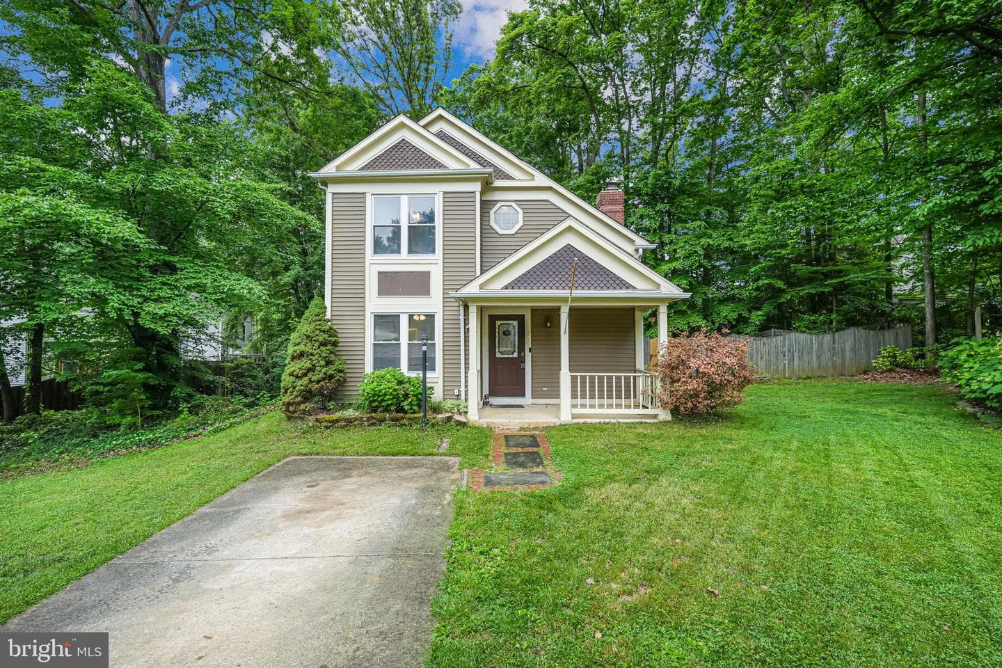 15246 Larkspur Lane photo 2